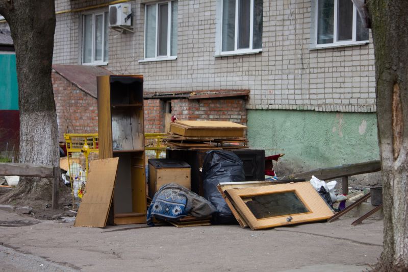 Junk Removal Service in Sacramento, CA